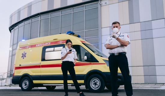 大方救护车转运病人算来回费用吗？